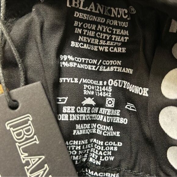 Blank NYC Black Mini Pleated Black
Skirt(Size 30) - Picture 9 of 11